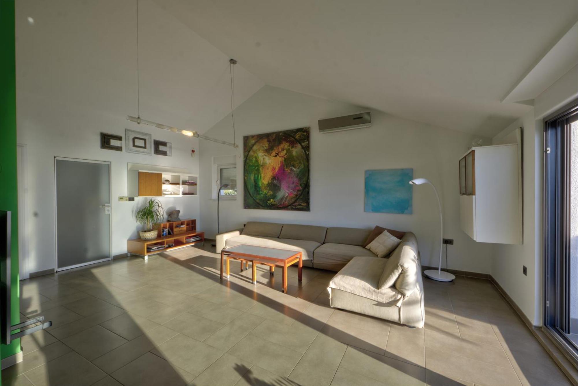 Penthouse Belvedere City View With Private Parking Rijeka Bagian luar foto