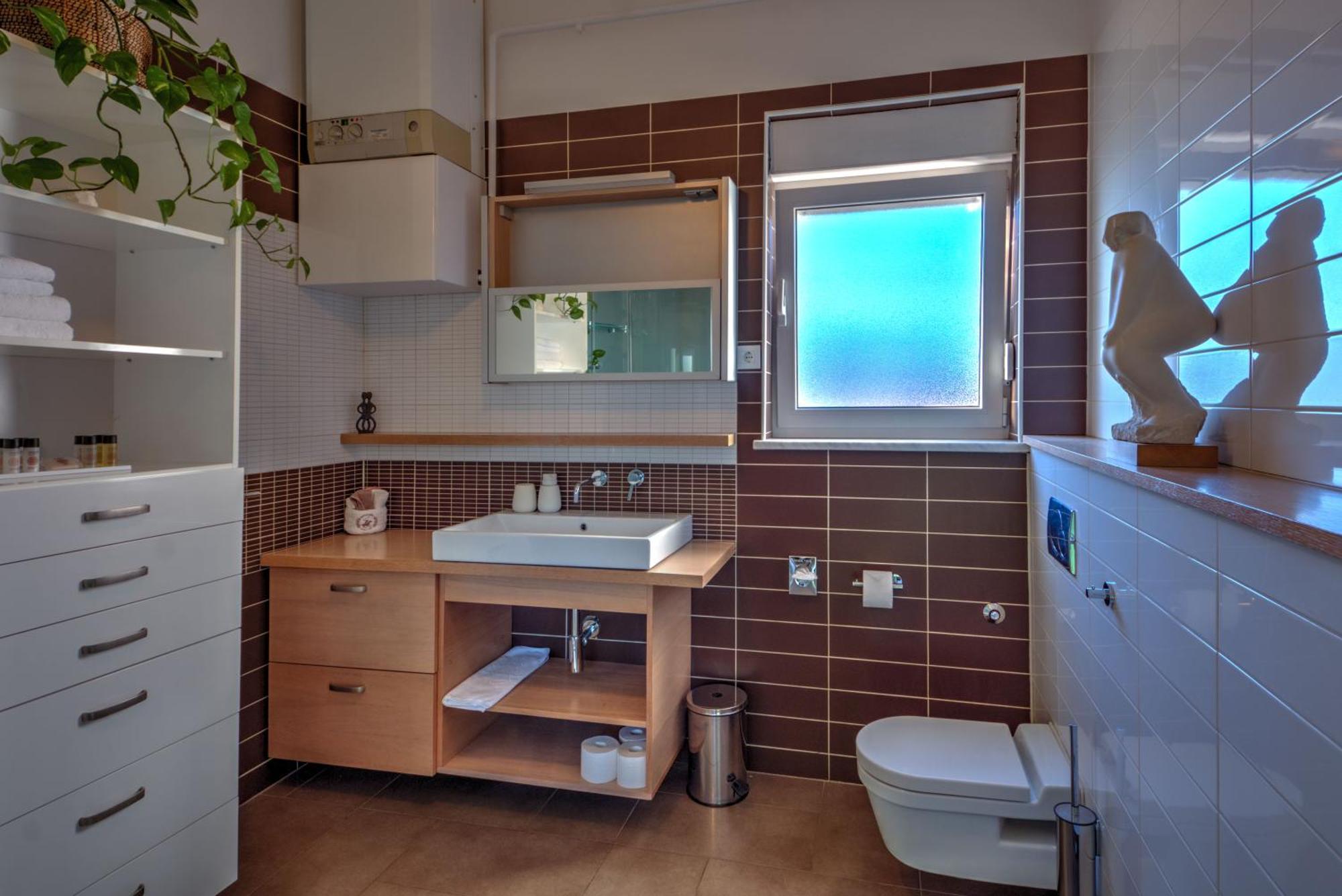 Penthouse Belvedere City View With Private Parking Rijeka Bagian luar foto